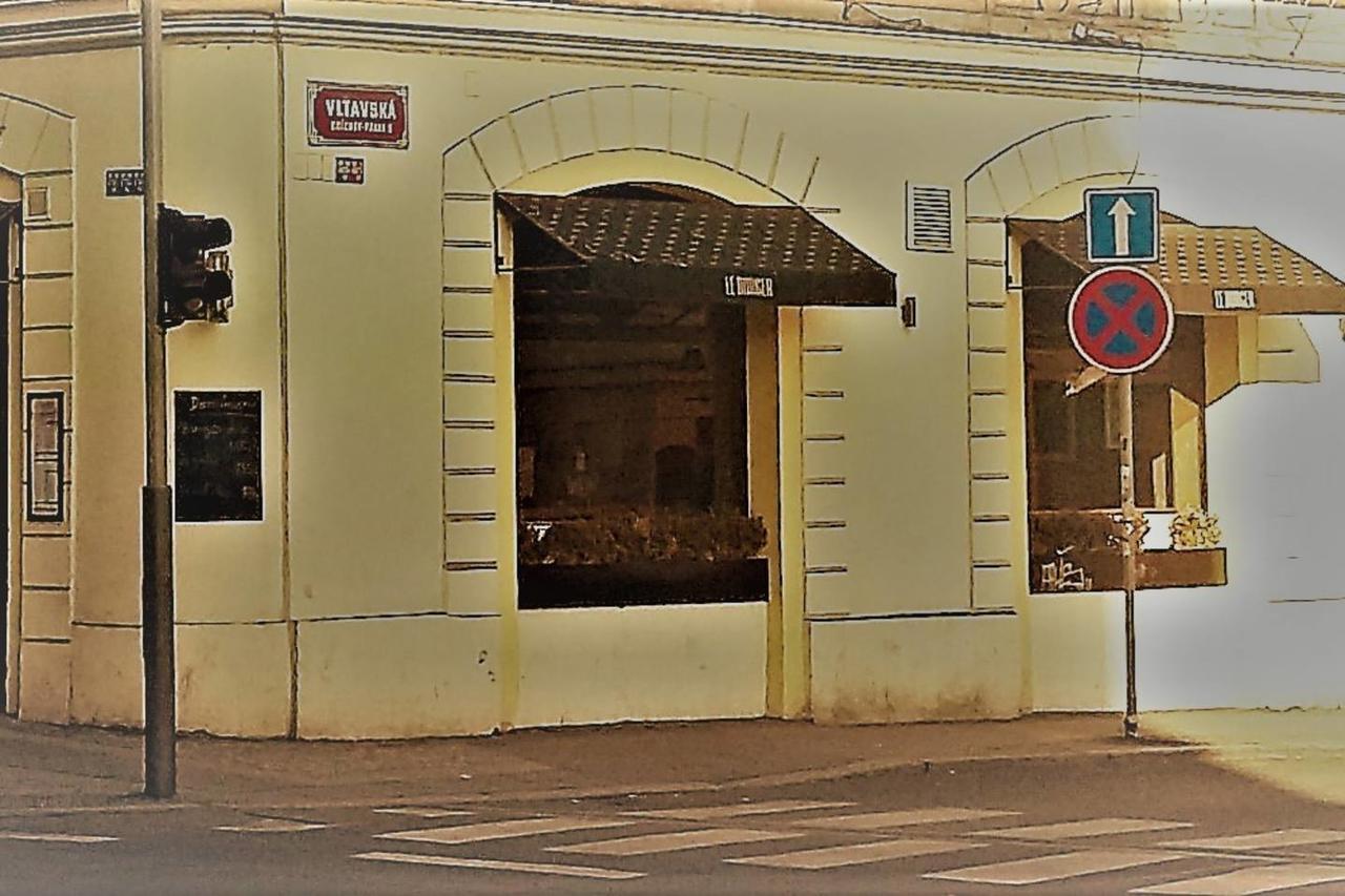 Vltavska F Apartamento